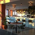 Wn Lab Hotel - Including Breakfast And Parking